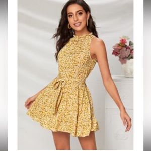 Frill Neck Gathered Detail Self Belted Ditsy Floral